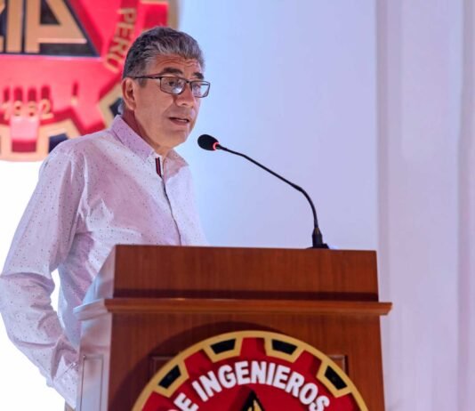 Francisco Vilca: «Recrecimiento etapa 5 presa de relaves Nieve Ucro II – UM Raura – obras civiles instalación de geosintéticos»