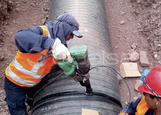 Cidelsa fabrica tuberías de Polietileno de Alta Densidad de doble pared, con superficie interior y exterior lisa, en diámetros de 400mm hasta 1500mm.