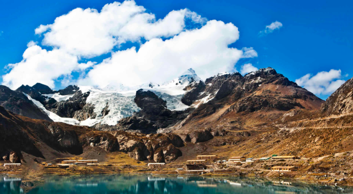 Compañía Minera Raura