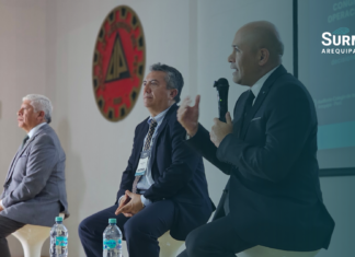 Panel de especialistas mineros «Hacia la excelencia operacional»: Eficiencia, tecnología y talento calificado